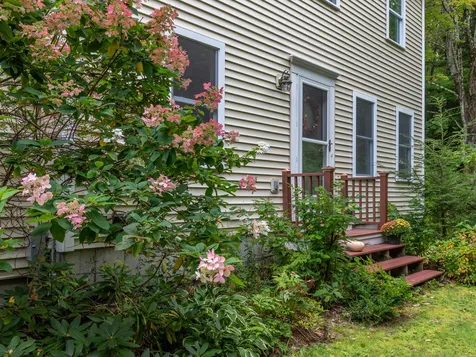 884 Richmond Road Hinesburg VT 05461