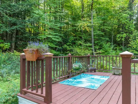 884 Richmond Road Hinesburg VT 05461