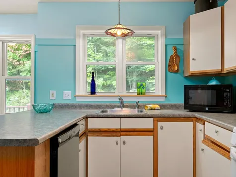 884 Richmond Road Hinesburg VT 05461