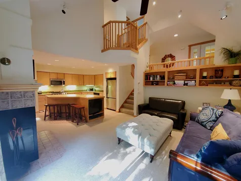 24a Queen Anne's Way Dover VT 05356