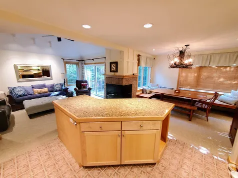 24a Queen Anne's Way Dover VT 05356