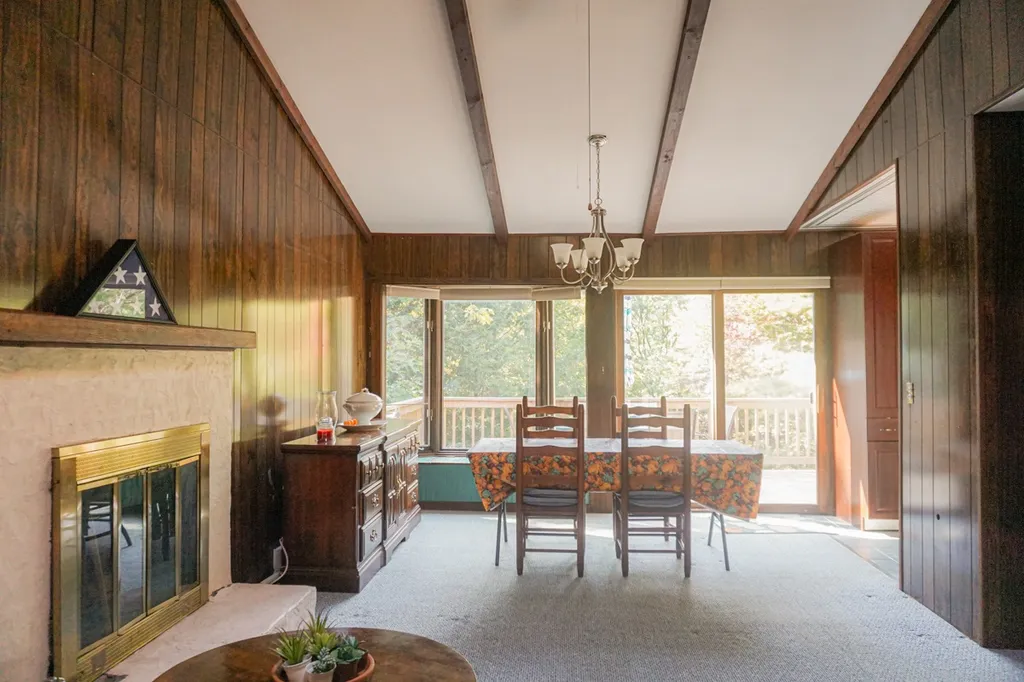 235 Chestnut Drive Gilford NH 03249