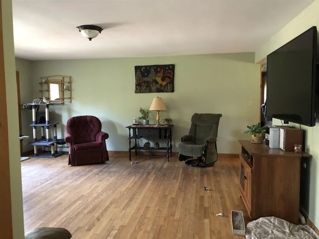 25 Burritt Lane Bristol VT 05443