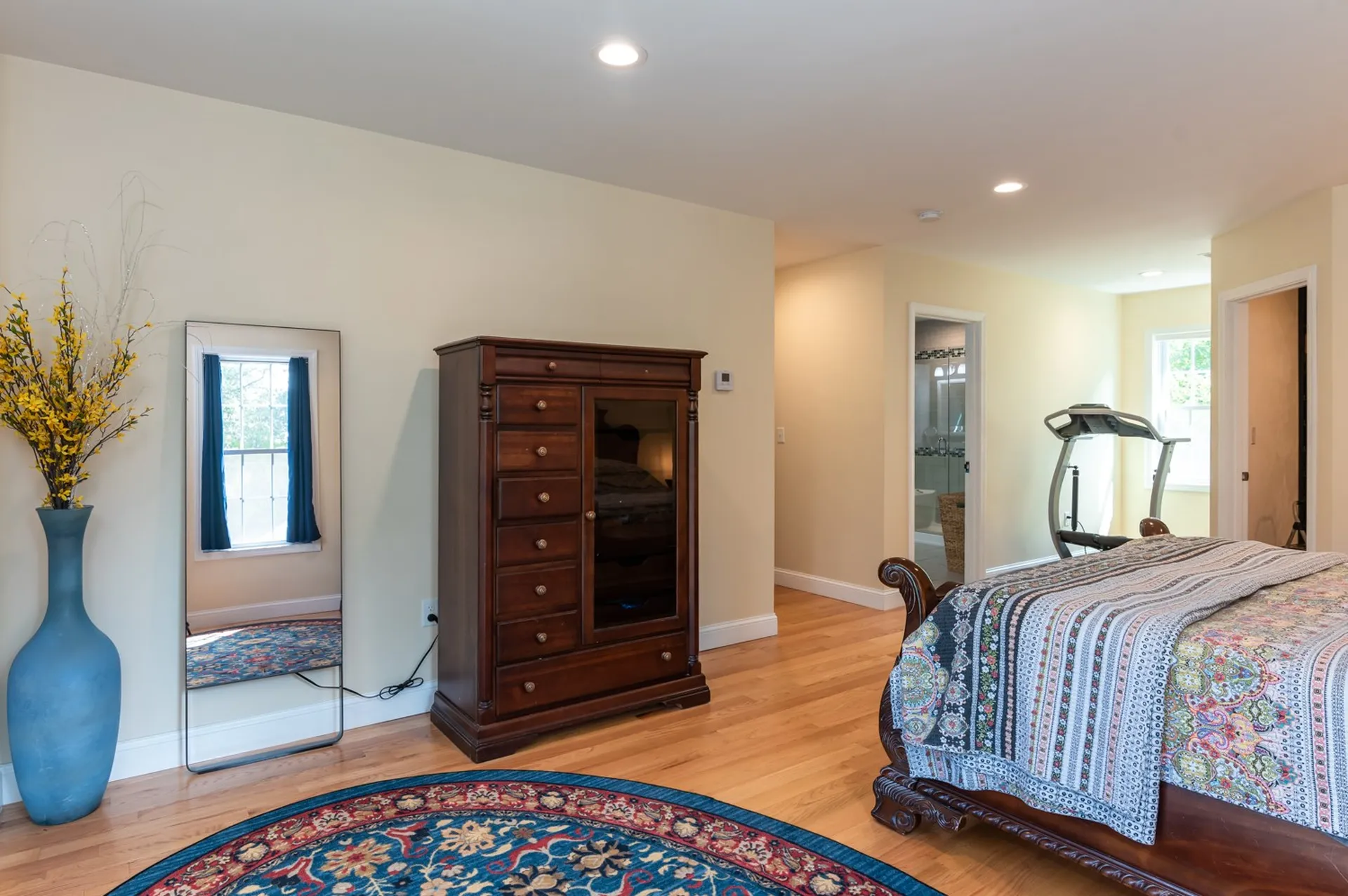 187 Litchfield Road Londonderry NH 03053