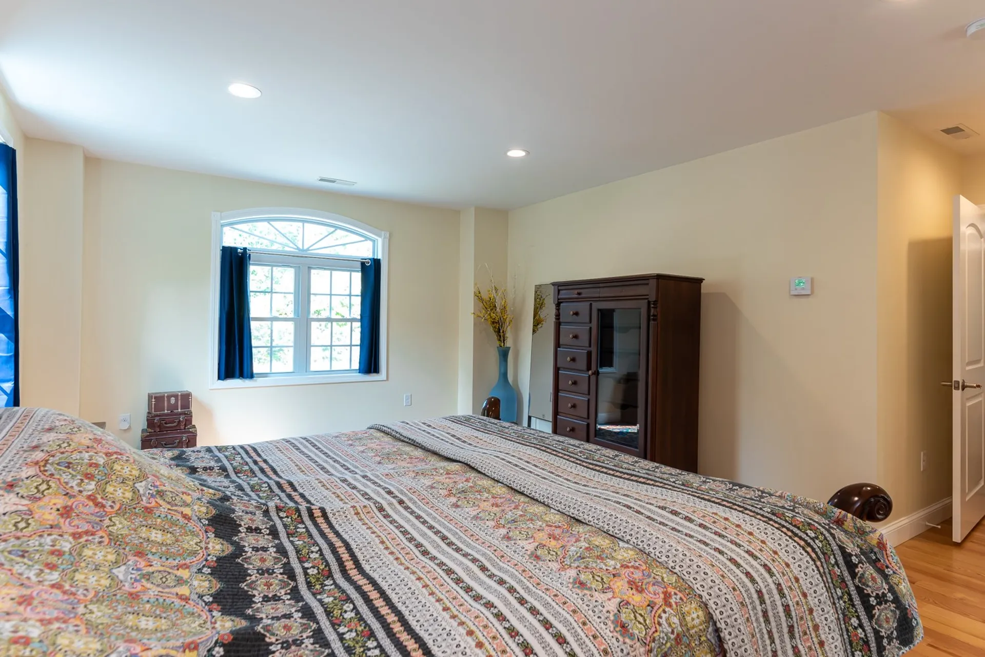 187 Litchfield Road Londonderry NH 03053