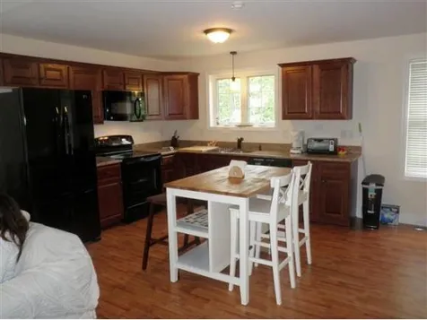 25 Memory Lane Laconia NH 03246