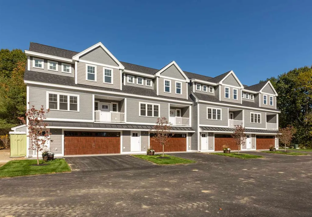 293 Peverly Hill Road Portsmouth NH 03801