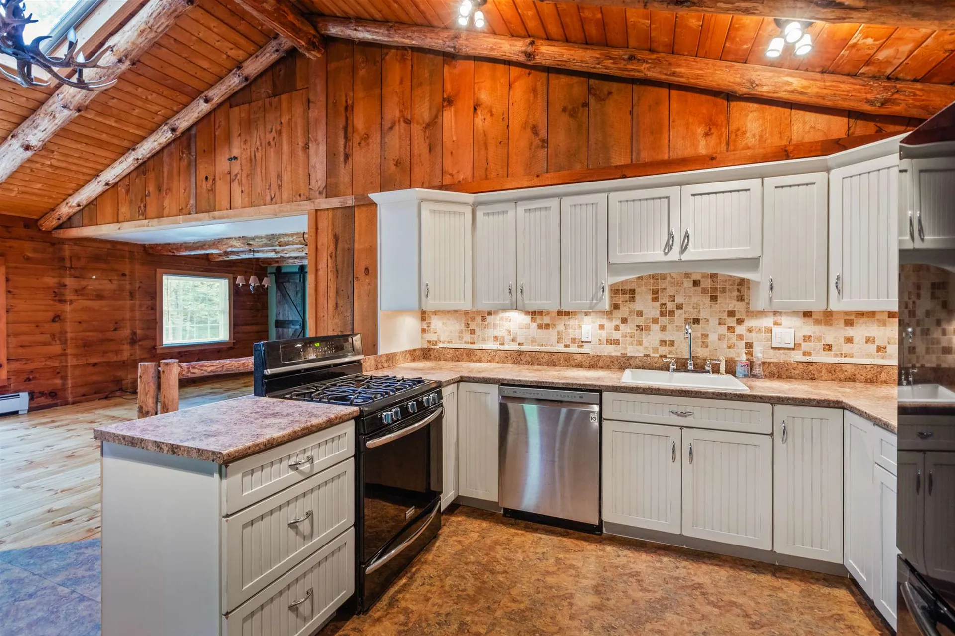 30 Mossey Lane Dublin NH 03444