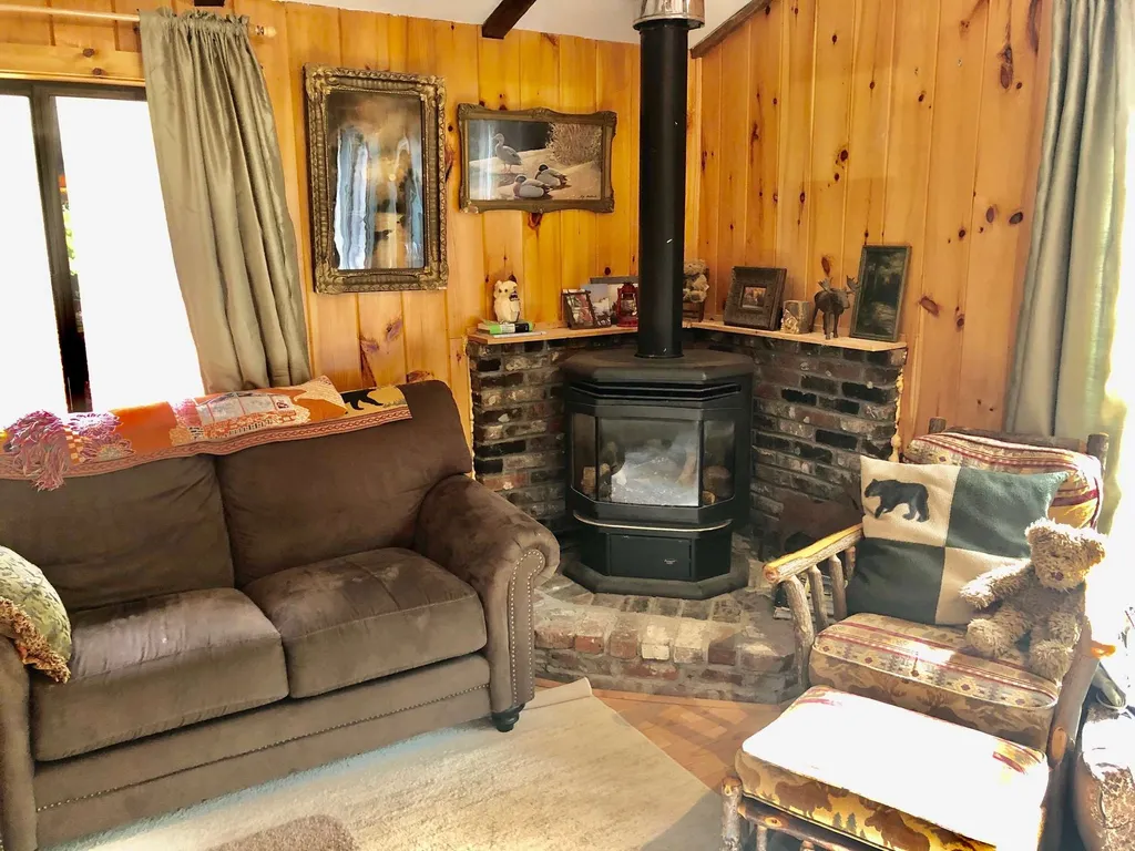 81 Valley Road Haverhill NH 03785