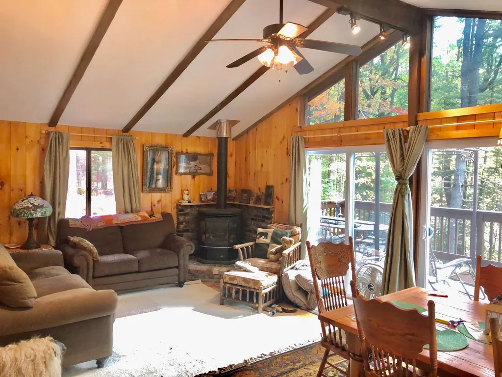 81 Valley Road Haverhill NH 03785