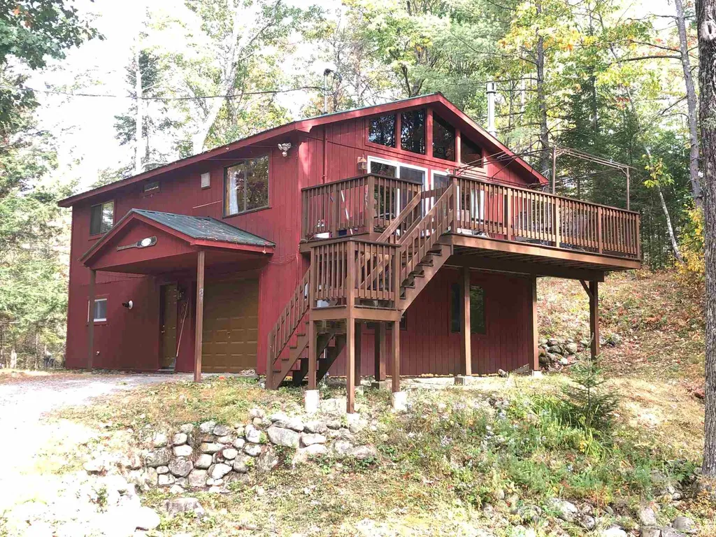 81 Valley Road Haverhill NH 03785