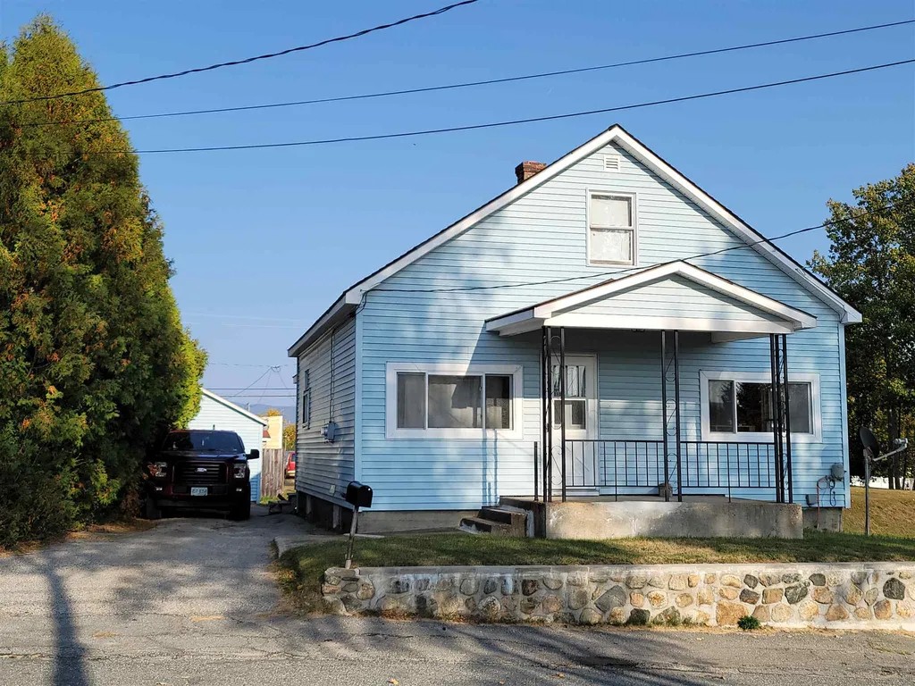 564 Lincoln Avenue Berlin NH 03570