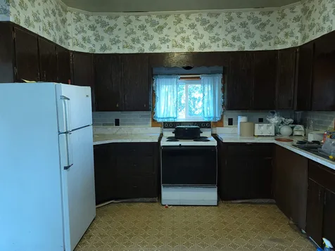 564 Lincoln Avenue Berlin NH 03570