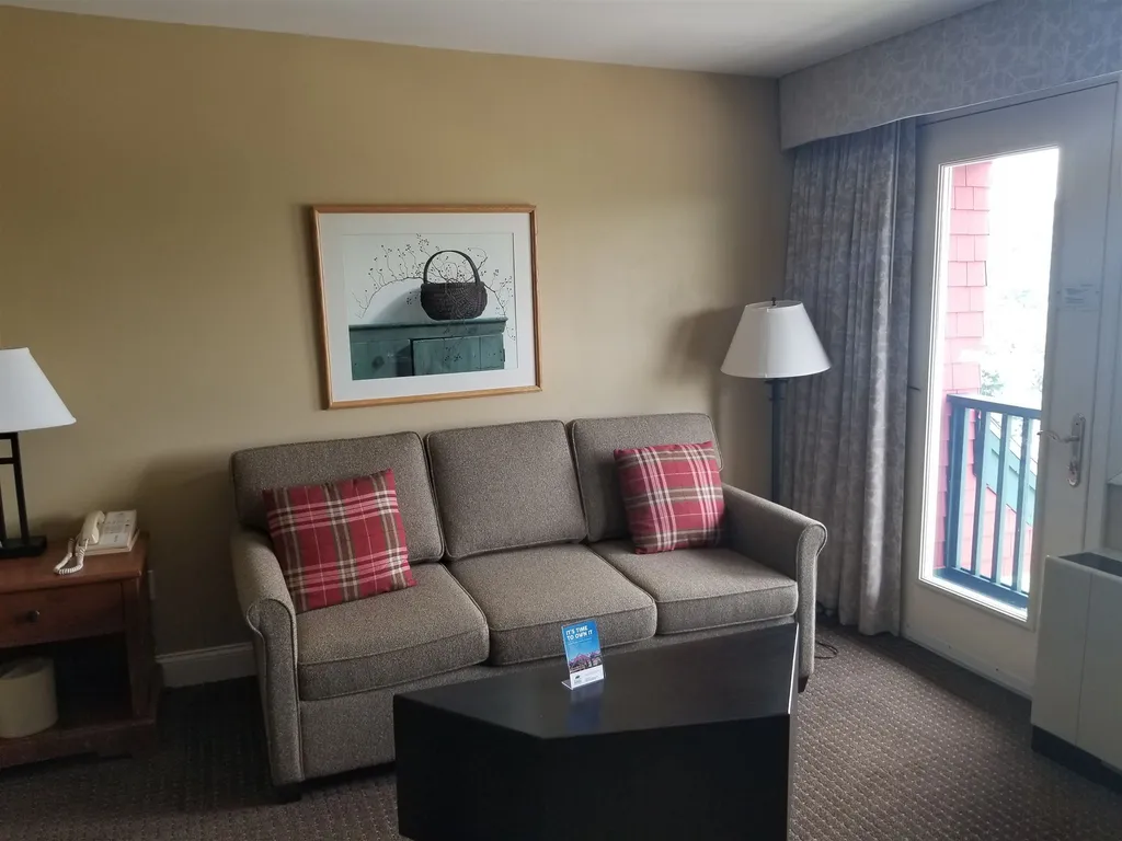 320/322 3 89 Grand Summit Way Dover VT 05356