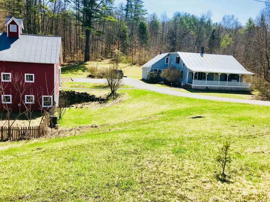114 Dartmouth College Highway Lyme NH 03768