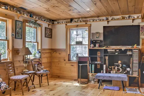 4 West Hill Road Troy NH 03465
