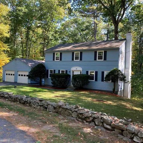 45 Birchwood Circle Bedford NH 03110