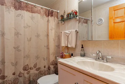 51 Fairmont Place Burlington VT 05408