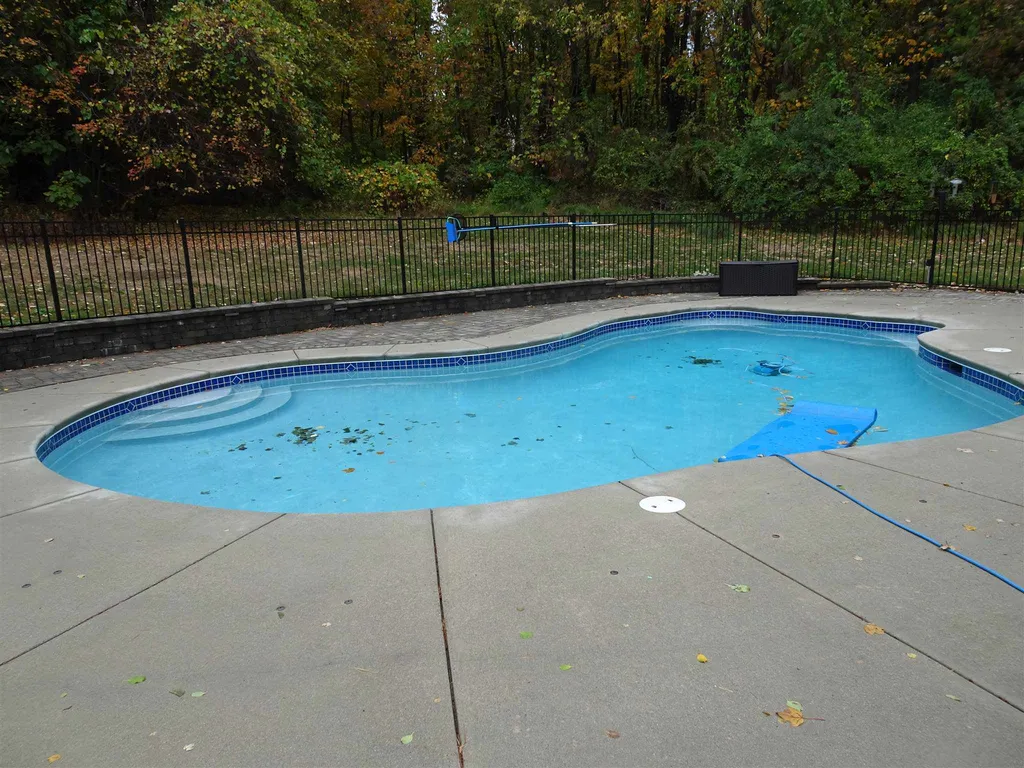 25 Nicholas Way Barrington NH 03825
