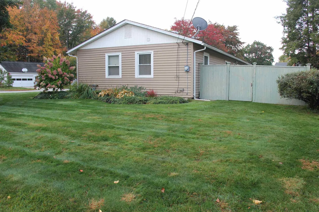 32 Conant Drive Concord NH 03301