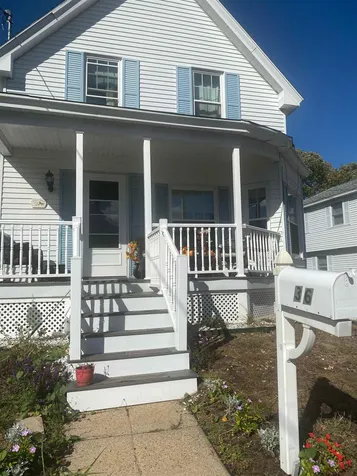 36 Glendale Avenue Manchester NH 03103
