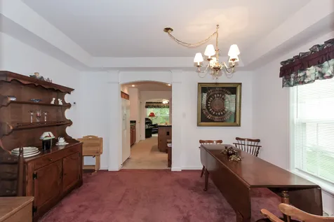 226 Victorian Way Manchester NH 03104