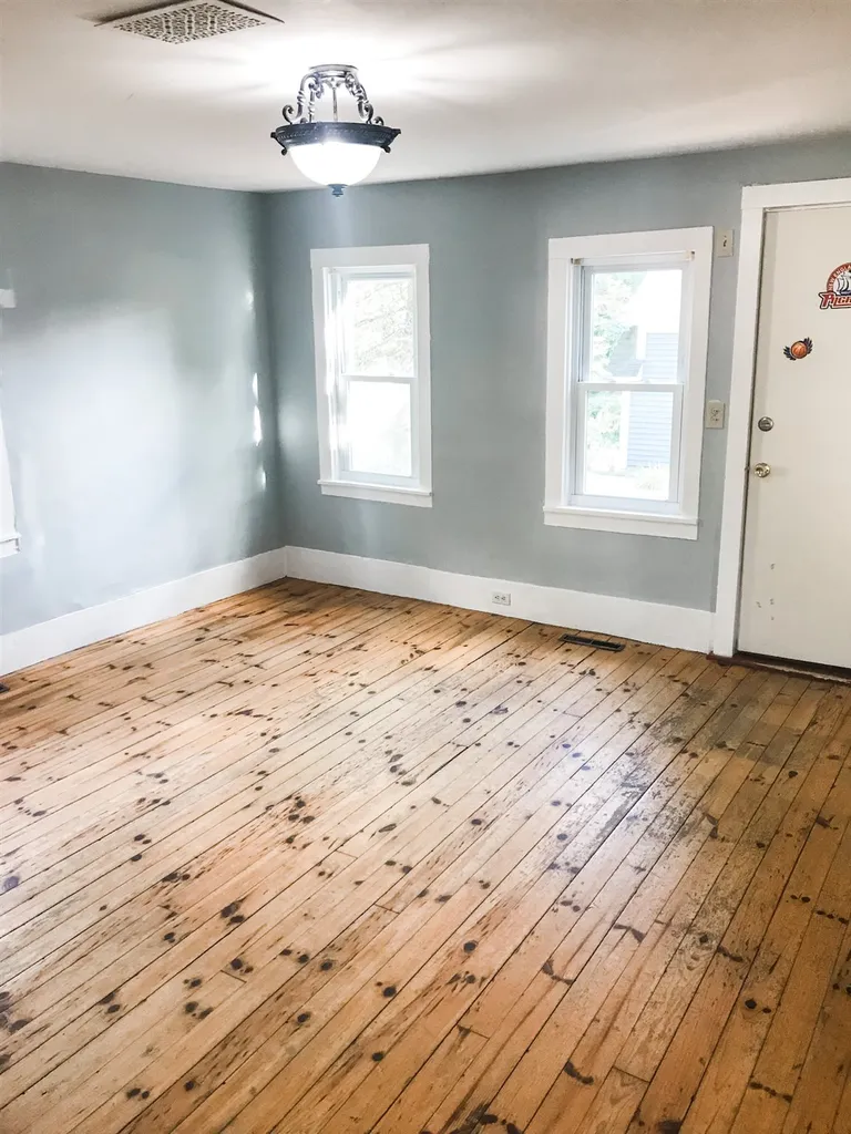 69 Crescent Street Henniker NH 03242