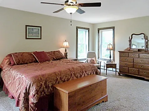 37 King Street Wolfeboro NH 03894