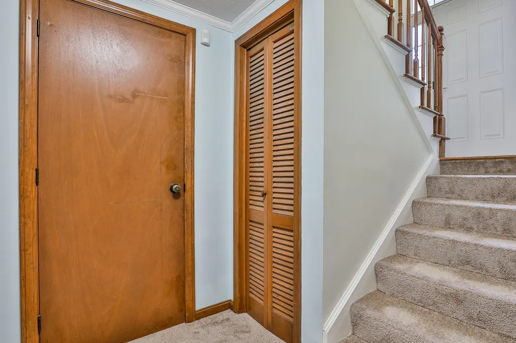 25 Cabot Road Merrimack NH 03054