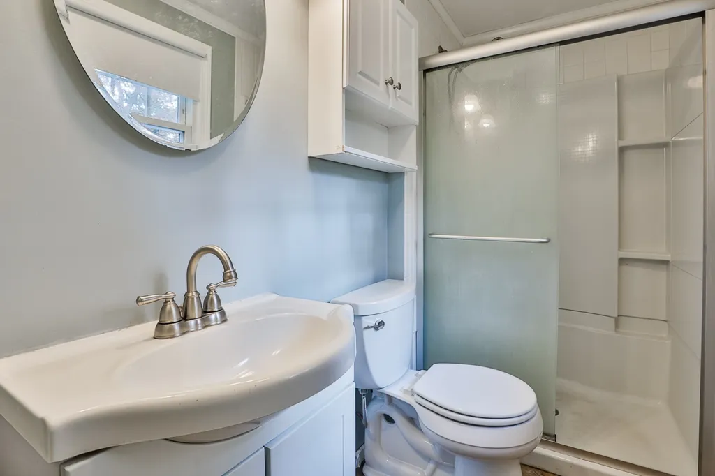 25 Cabot Road Merrimack NH 03054