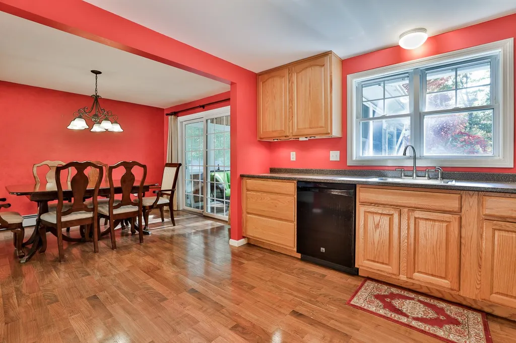 25 Cabot Road Merrimack NH 03054
