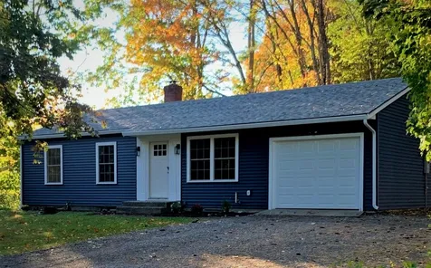 13 Highland Terrace Wolfeboro NH 03894