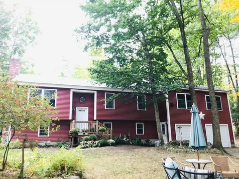 33 Sawyer Road Weare NH 03281