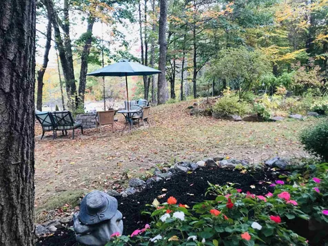 33 Sawyer Road Weare NH 03281