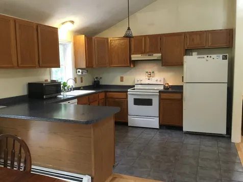 33 Sawyer Road Weare NH 03281