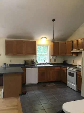 33 Sawyer Road Weare NH 03281