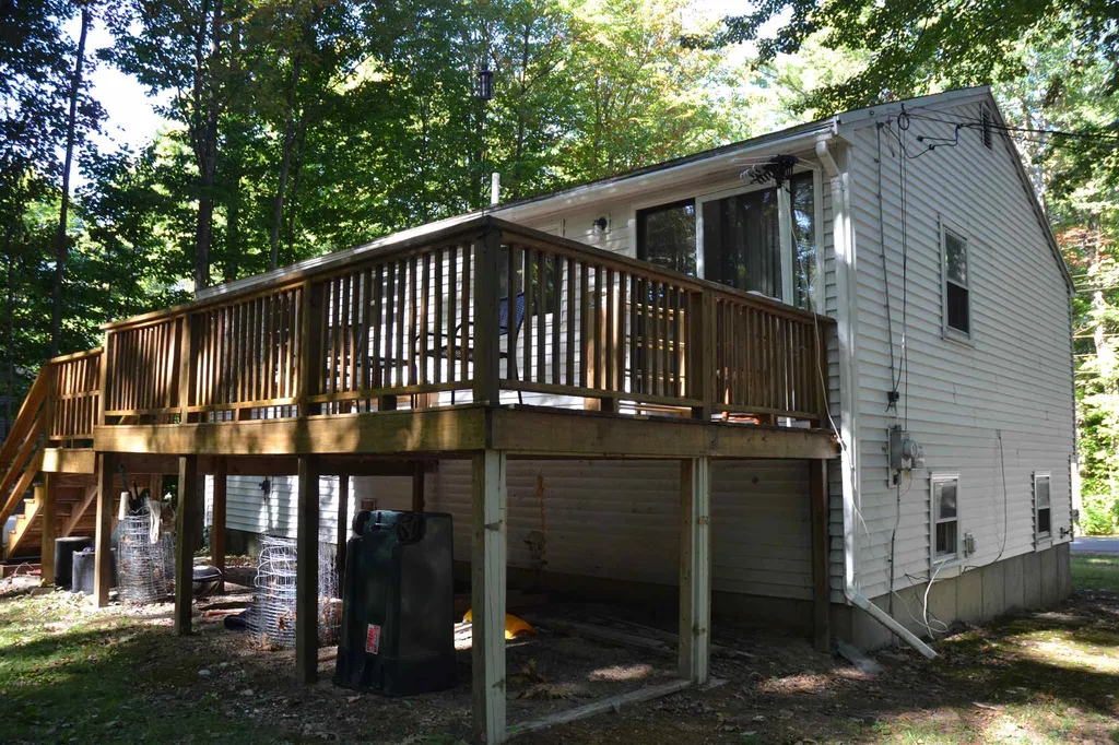 16 Port Wedeln Road Wolfeboro NH 03894