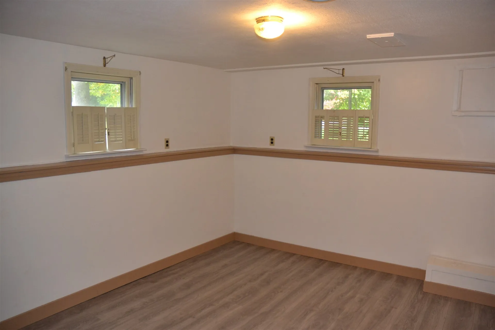 16 Port Wedeln Road Wolfeboro NH 03894