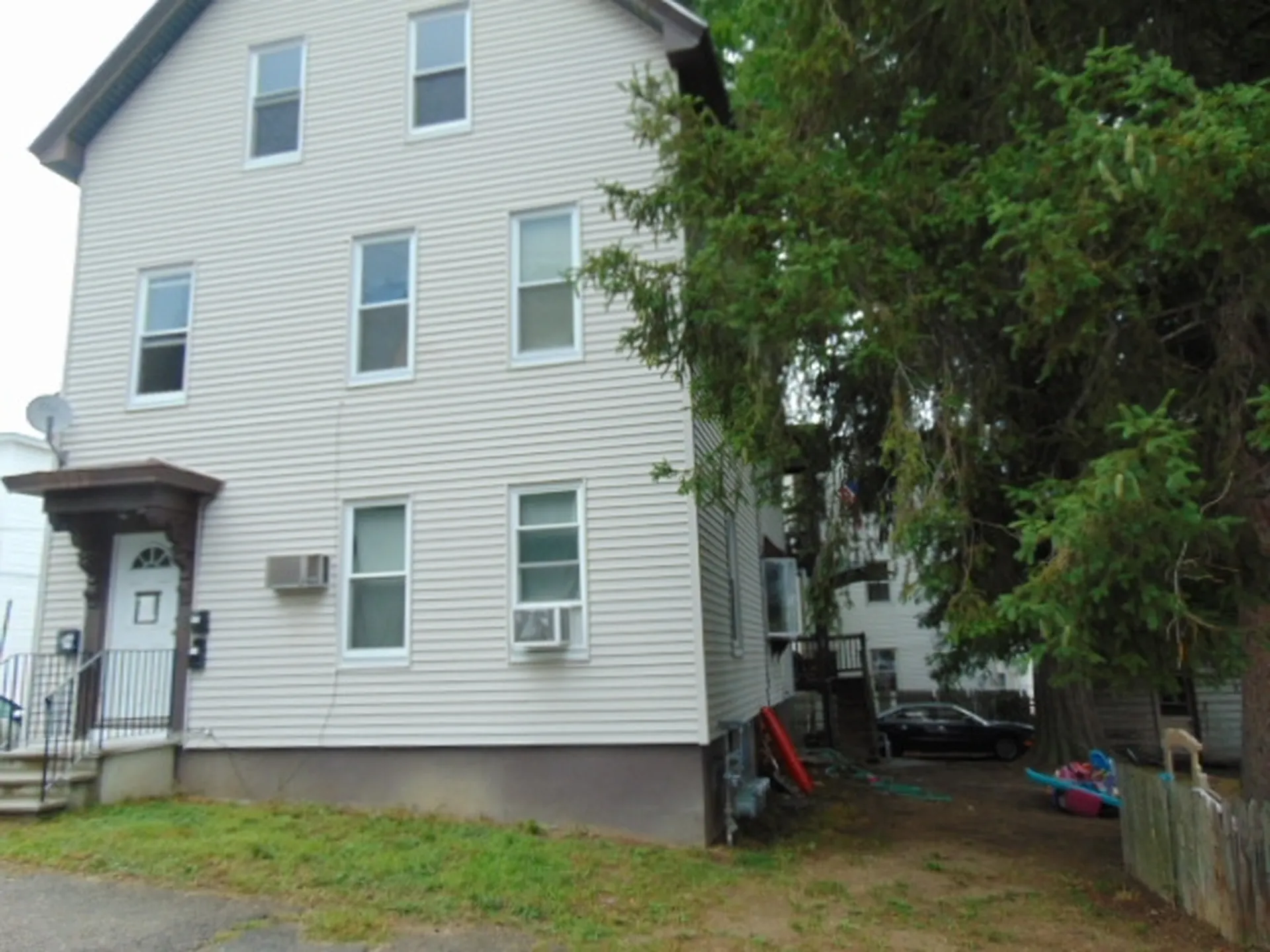 115 Notre Dame Avenue Manchester NH 03102