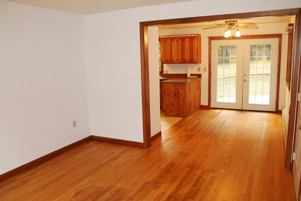 184 Francestown Road New Boston NH 03070