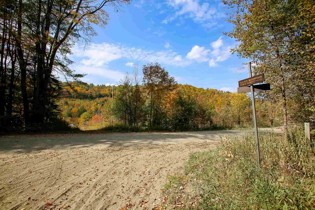 2332 Bowen Road Newbury VT 05040