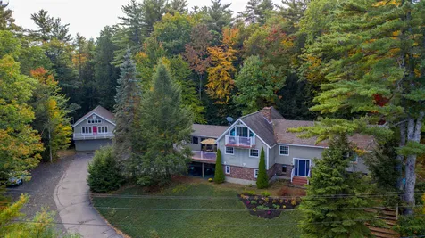 158 Weirs Road Gilford NH 03249