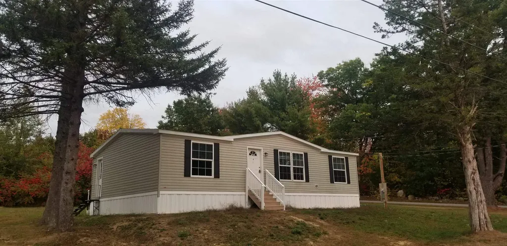 4 Cherry Street Belmont NH 03220