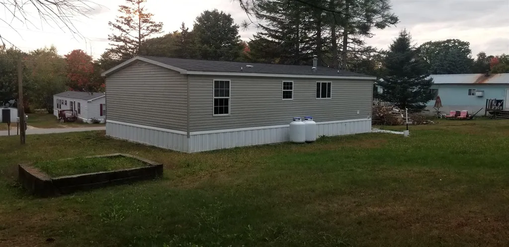 4 Cherry Street Belmont NH 03220