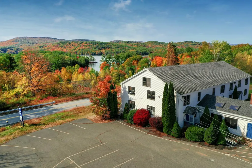 40 Meredith Center Road Meredith NH 03253