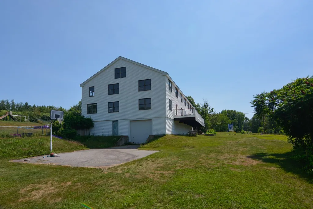 40 Meredith Center Road Meredith NH 03253