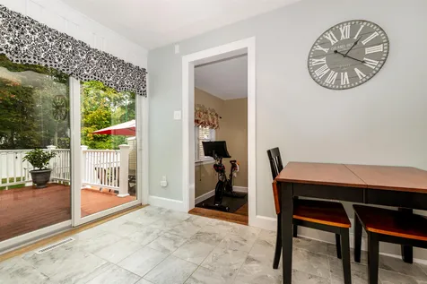 4 Exeter Road Kingston NH 03848