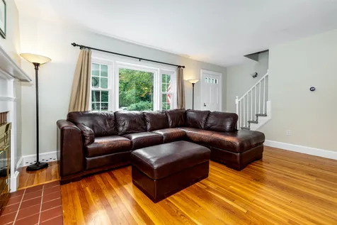 4 Exeter Road Kingston NH 03848
