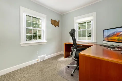 4 Exeter Road Kingston NH 03848