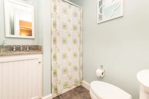 4 Exeter Road Kingston NH 03848